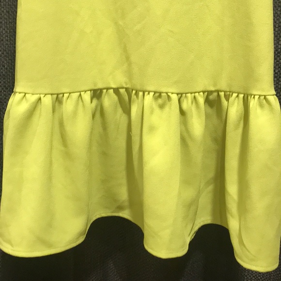 Lime Green Party dress - Picture 7 of 8